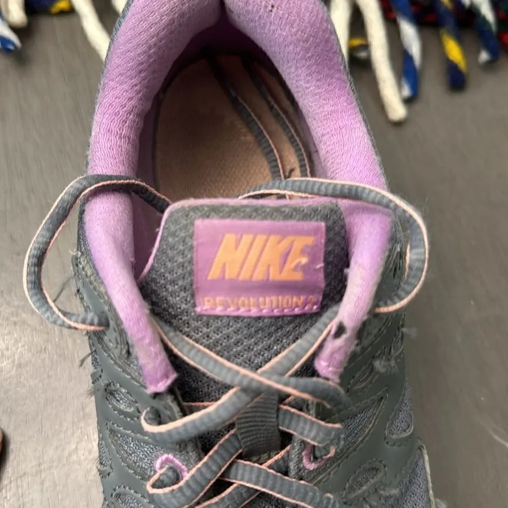 Nike Revolution 2 Gray peach, purple‎ running shoes size 9